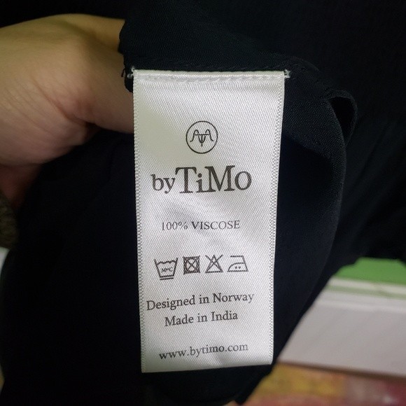 Women's NWT Black Short Viscose Dress By Timo size Medium - Picture 5 of 13